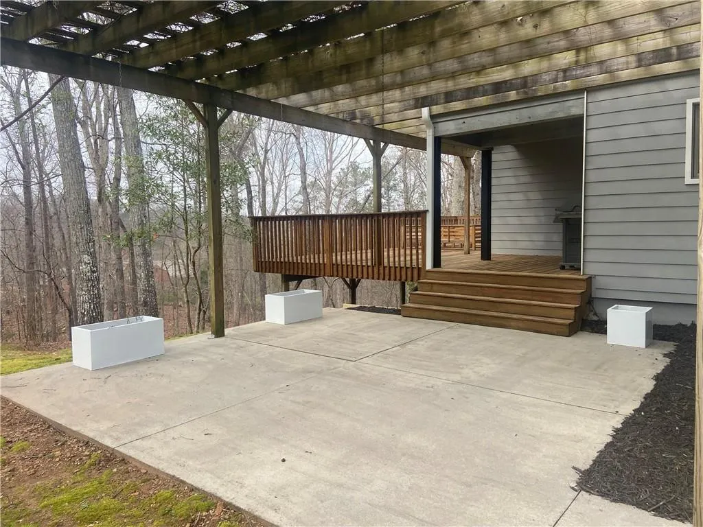 1615 Saddle Ridge Way, Sandy Springs, Georgia 30350, 4 Bedrooms Bedrooms, ,3 BathroomsBathrooms,Residential,Sold,1615 Saddle Ridge Way,7183325