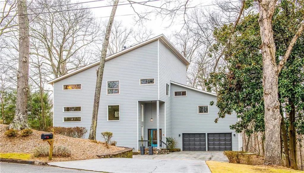 1615 Saddle Ridge Way, Sandy Springs, Georgia 30350, 4 Bedrooms Bedrooms, ,3 BathroomsBathrooms,Residential,Sold,1615 Saddle Ridge Way,7183325