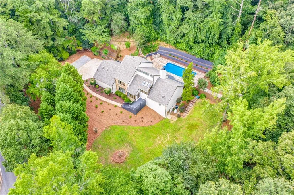 3350 Spalding Drive, Sandy Springs, Georgia 30350, 5 Bedrooms Bedrooms, ,4 BathroomsBathrooms,Residential,Sold,3350 Spalding Drive,6742260