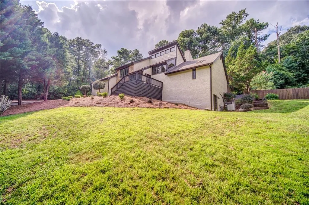 3350 Spalding Drive, Sandy Springs, Georgia 30350, 5 Bedrooms Bedrooms, ,4 BathroomsBathrooms,Residential,Sold,3350 Spalding Drive,6742260