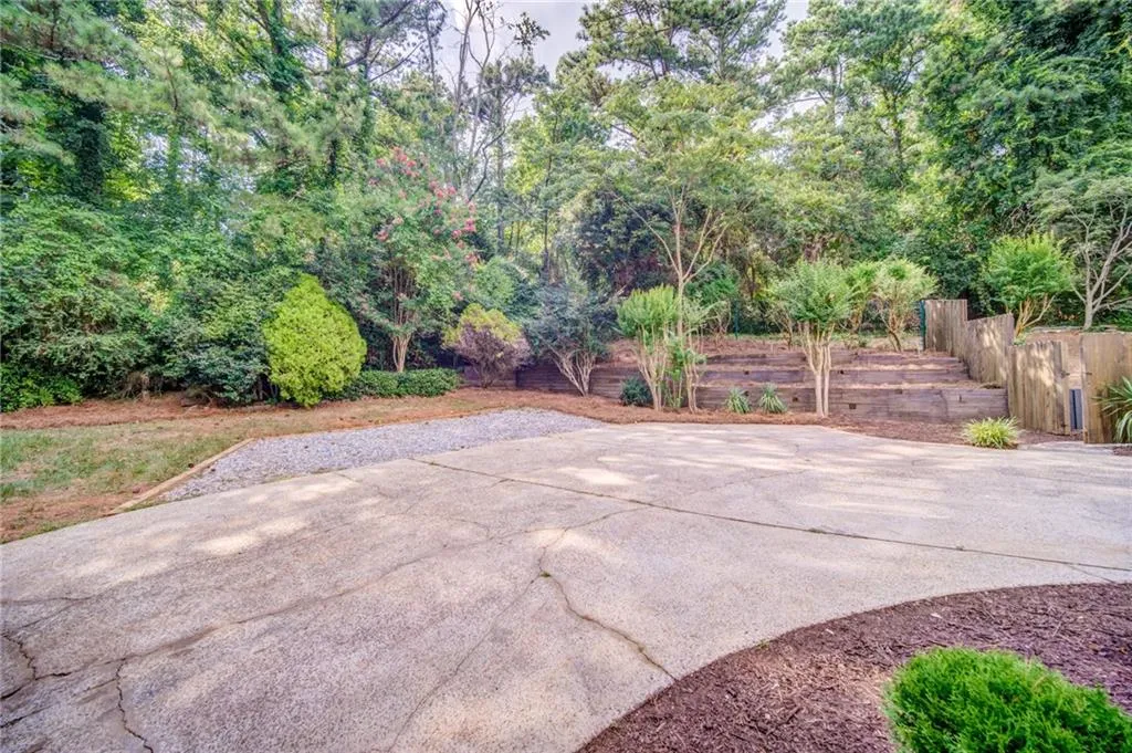 3350 Spalding Drive, Sandy Springs, Georgia 30350, 5 Bedrooms Bedrooms, ,4 BathroomsBathrooms,Residential,Sold,3350 Spalding Drive,6742260