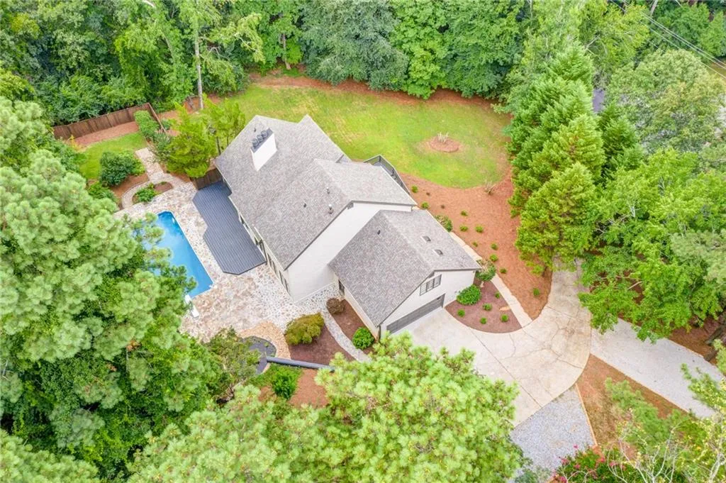 3350 Spalding Drive, Sandy Springs, Georgia 30350, 5 Bedrooms Bedrooms, ,4 BathroomsBathrooms,Residential,Sold,3350 Spalding Drive,6742260