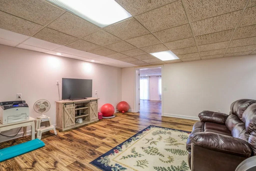 500 Spalding Hills Court, Sandy Springs, Georgia 30350, 6 Bedrooms Bedrooms, ,5 BathroomsBathrooms,Residential,Sold,500 Spalding Hills Court,6511525