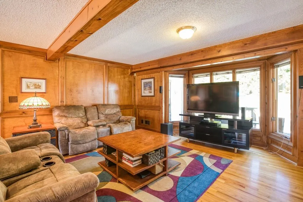 500 Spalding Hills Court, Sandy Springs, Georgia 30350, 6 Bedrooms Bedrooms, ,5 BathroomsBathrooms,Residential,Sold,500 Spalding Hills Court,6511525