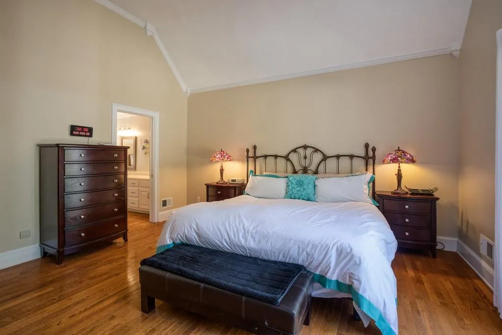 500 Spalding Hills Court, Sandy Springs, Georgia 30350, 6 Bedrooms Bedrooms, ,5 BathroomsBathrooms,Residential,Sold,500 Spalding Hills Court,6511525