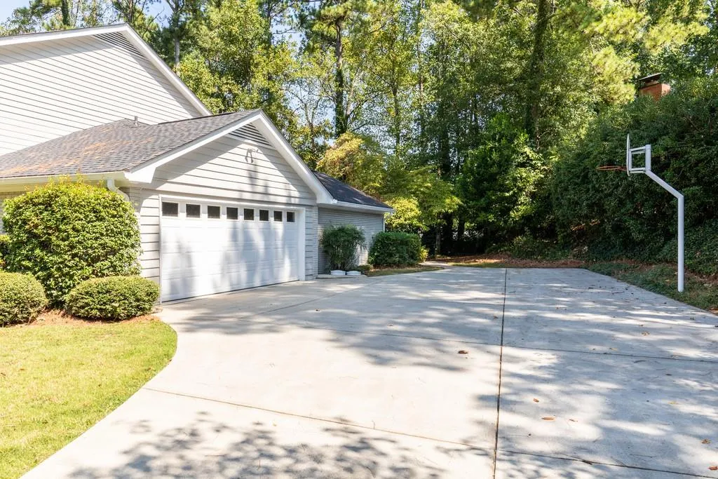 645 River Chase Ridge, Sandy Springs, Georgia 30328, 5 Bedrooms Bedrooms, ,4 BathroomsBathrooms,Residential,Sold,645 River Chase Ridge,6661583