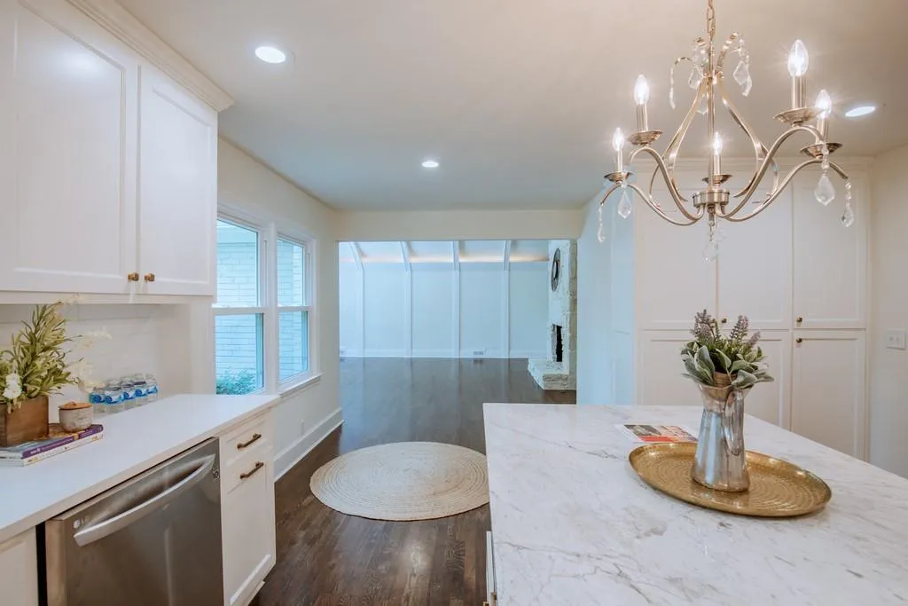 645 River Chase Ridge, Sandy Springs, Georgia 30328, 5 Bedrooms Bedrooms, ,4 BathroomsBathrooms,Residential,Sold,645 River Chase Ridge,6661583