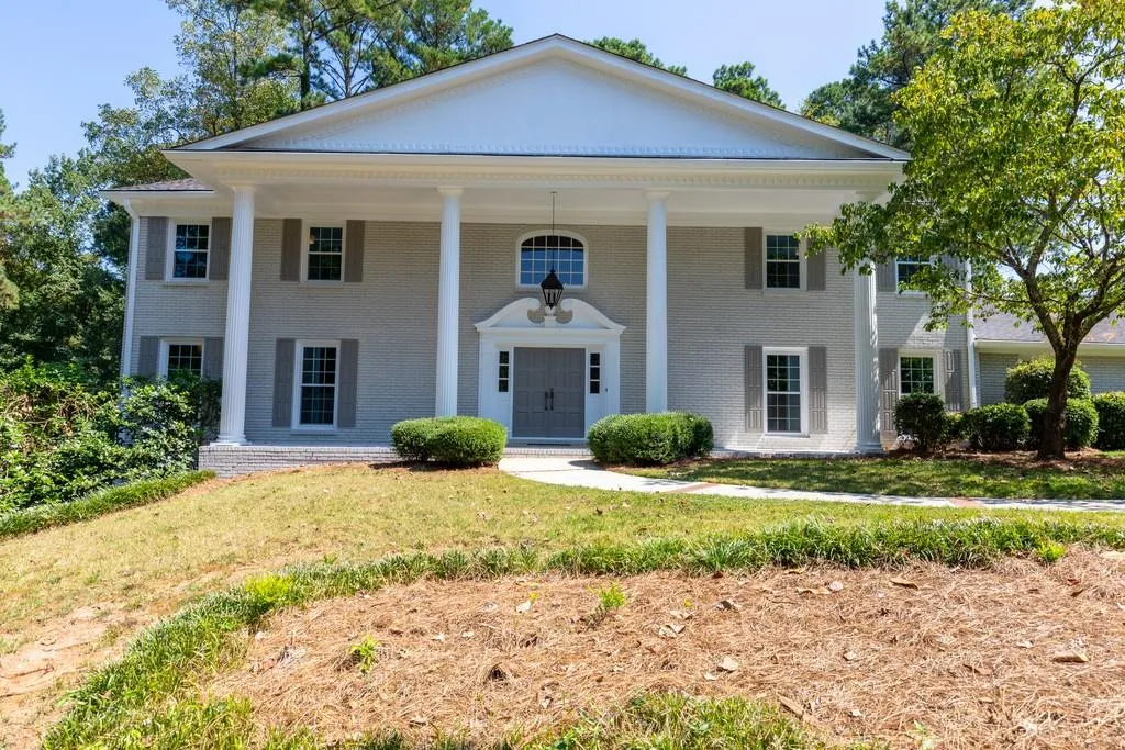 645 River Chase Ridge, Sandy Springs, Georgia 30328, 5 Bedrooms Bedrooms, ,4 BathroomsBathrooms,Residential,Sold,645 River Chase Ridge,6661583