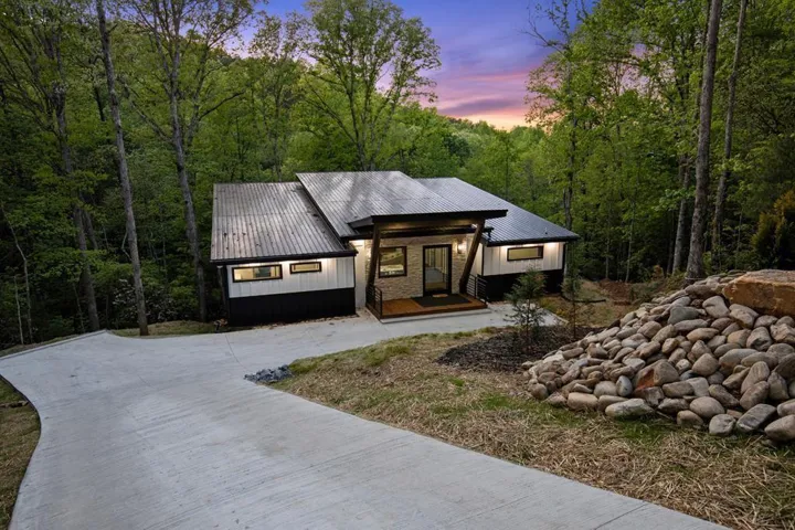 148 Brookwood Drive, Blue Ridge, Georgia 30513