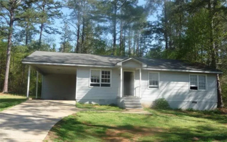 1145 Spring Creek Circle, Griffin, Georgia 30223