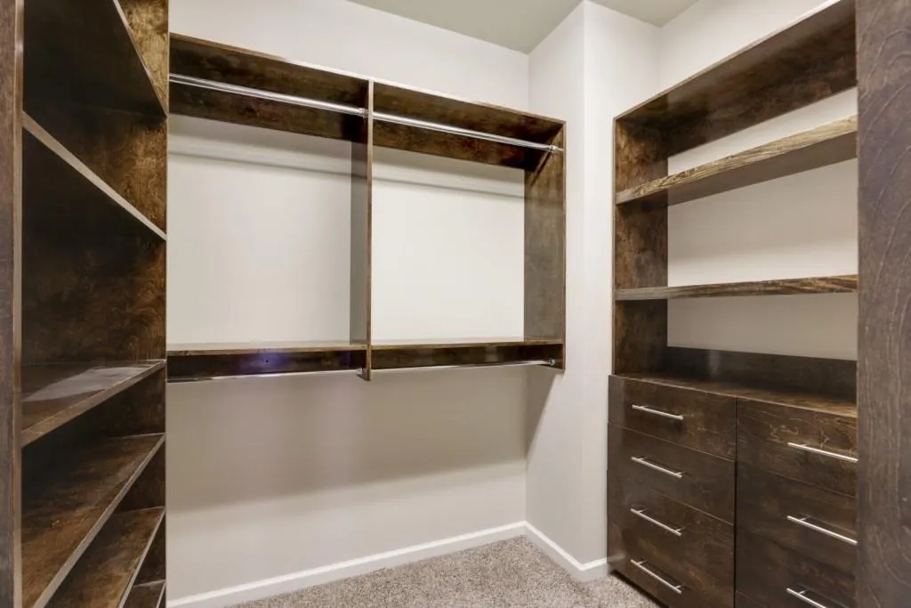 329 Alderwood Lane, Sandy Springs, Georgia 30328, 3 Bedrooms Bedrooms, ,3 BathroomsBathrooms,Residential,Sold,329 Alderwood Lane,6723292 329 Alderwood Lane, Sandy Springs, Georgia 30328, 3 Bedrooms Bedrooms, ,3 BathroomsBathrooms,Residential,Sold,329 Alderwood Lane,6723292