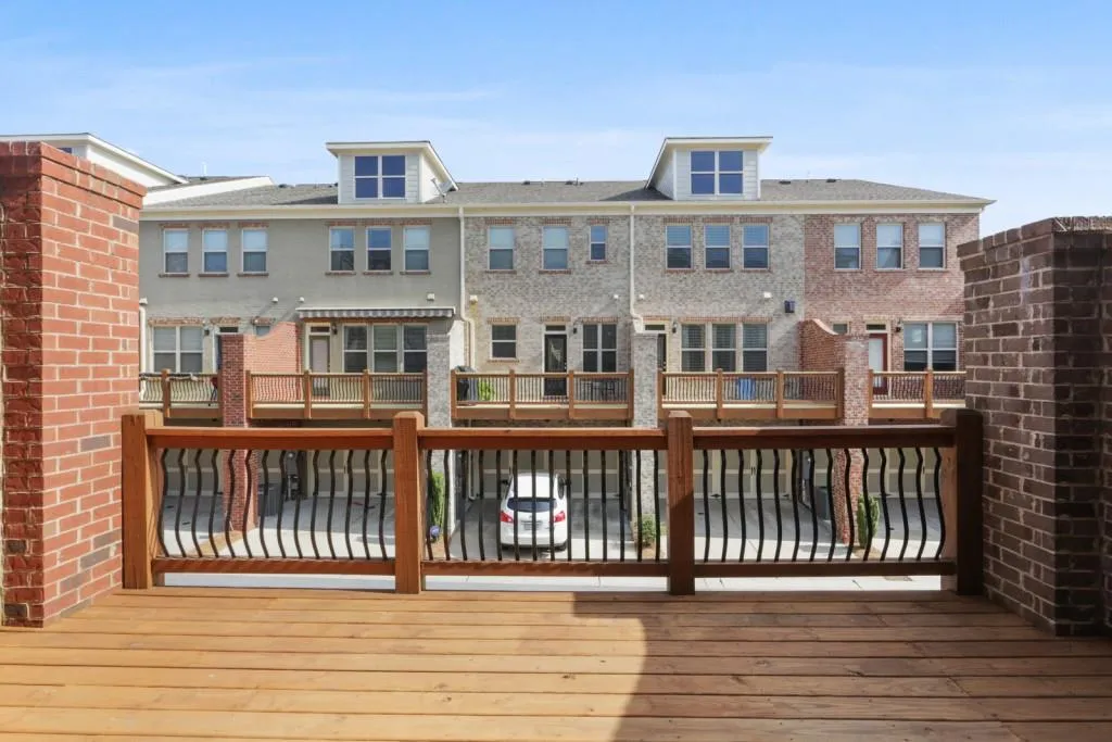 329 Alderwood Lane, Sandy Springs, Georgia 30328, 3 Bedrooms Bedrooms, ,3 BathroomsBathrooms,Residential,Sold,329 Alderwood Lane,6723292 329 Alderwood Lane, Sandy Springs, Georgia 30328, 3 Bedrooms Bedrooms, ,3 BathroomsBathrooms,Residential,Sold,329 Alderwood Lane,6723292