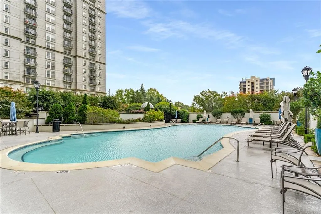 195 14th Street Ne Unit 909, Atlanta, Georgia 30309, 1 Bedroom Bedrooms, ,1 BathroomBathrooms,Residential,For Sale,195 14th Street Ne Unit 909,7674142