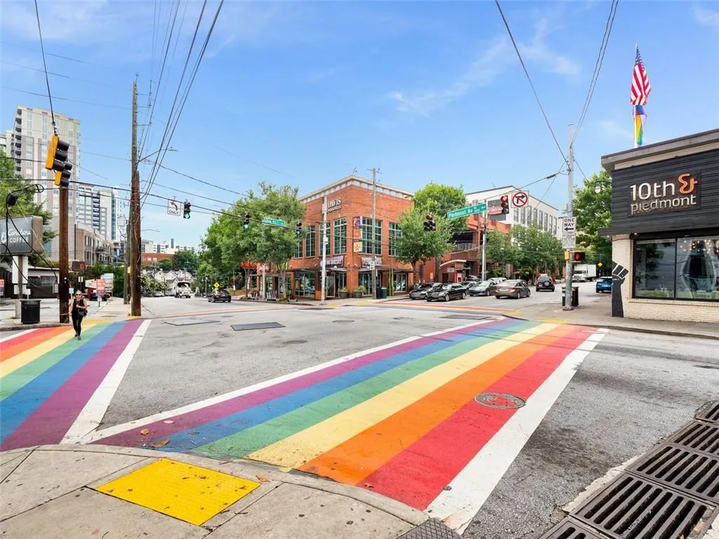 195 14th Street Ne Unit 909, Atlanta, Georgia 30309, 1 Bedroom Bedrooms, ,1 BathroomBathrooms,Residential,For Sale,195 14th Street Ne Unit 909,7674142