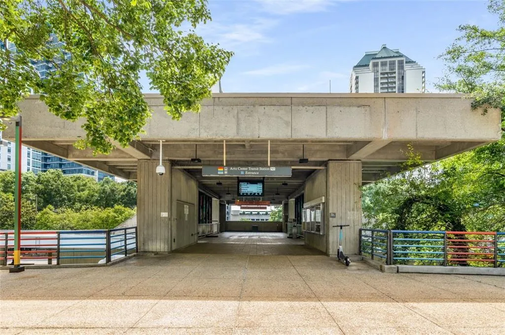 195 14th Street Ne Unit 909, Atlanta, Georgia 30309, 1 Bedroom Bedrooms, ,1 BathroomBathrooms,Residential,For Sale,195 14th Street Ne Unit 909,7674142