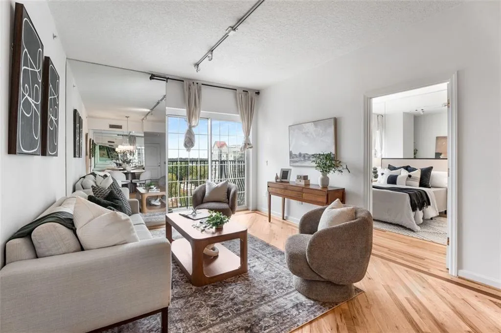 195 14th Street Ne Unit 909, Atlanta, Georgia 30309, 1 Bedroom Bedrooms, ,1 BathroomBathrooms,Residential,For Sale,195 14th Street Ne Unit 909,7674142