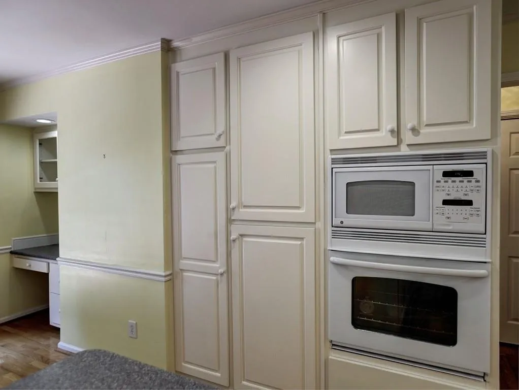 232 The South Chace, Sandy Springs, Georgia 30328, 2 Bedrooms Bedrooms, ,2 BathroomsBathrooms,Residential,Sold,232 The South Chace,6045436 232 The South Chace, Sandy Springs, Georgia 30328, 2 Bedrooms Bedrooms, ,2 BathroomsBathrooms,Residential,Sold,232 The South Chace,6045436