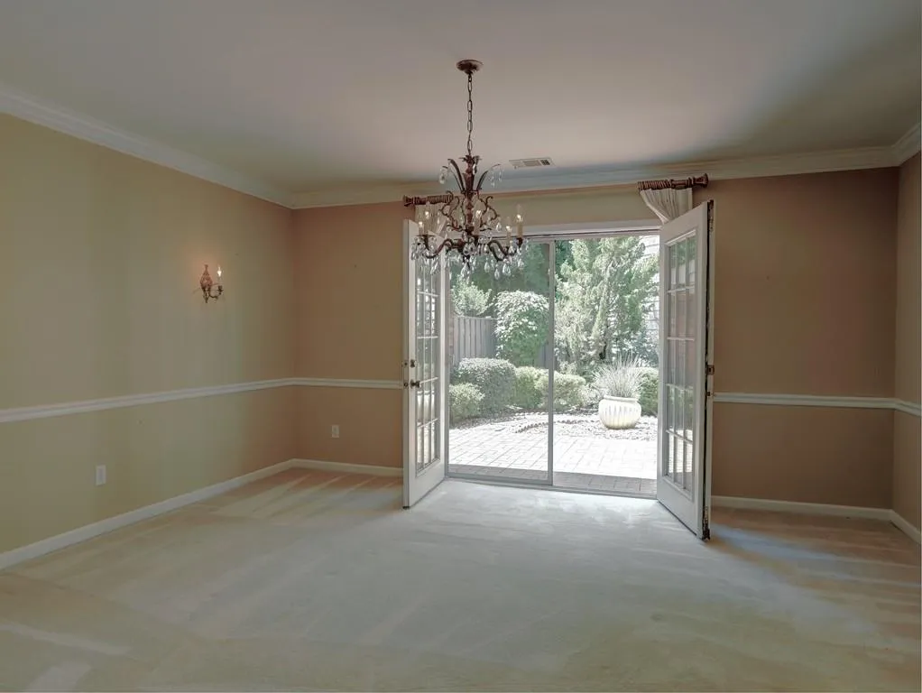 232 The South Chace, Sandy Springs, Georgia 30328, 2 Bedrooms Bedrooms, ,2 BathroomsBathrooms,Residential,Sold,232 The South Chace,6045436 232 The South Chace, Sandy Springs, Georgia 30328, 2 Bedrooms Bedrooms, ,2 BathroomsBathrooms,Residential,Sold,232 The South Chace,6045436