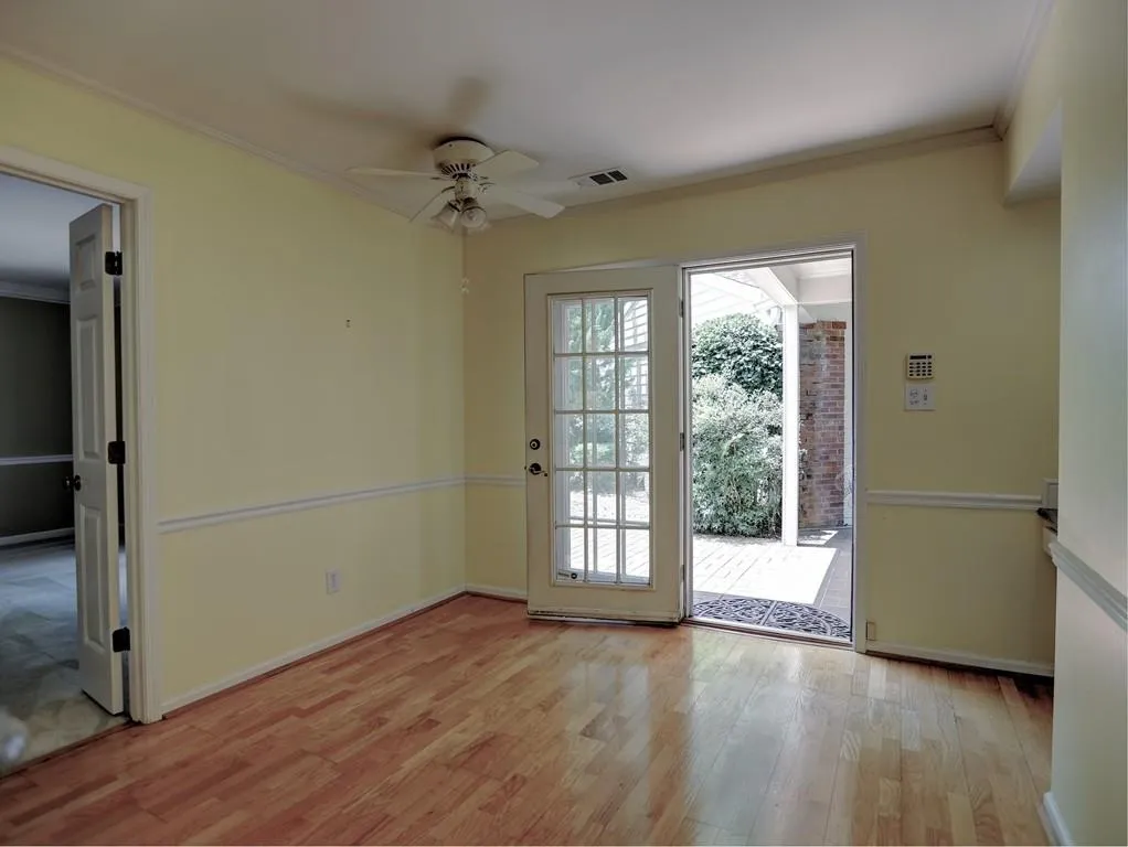 232 The South Chace, Sandy Springs, Georgia 30328, 2 Bedrooms Bedrooms, ,2 BathroomsBathrooms,Residential,Sold,232 The South Chace,6045436 232 The South Chace, Sandy Springs, Georgia 30328, 2 Bedrooms Bedrooms, ,2 BathroomsBathrooms,Residential,Sold,232 The South Chace,6045436