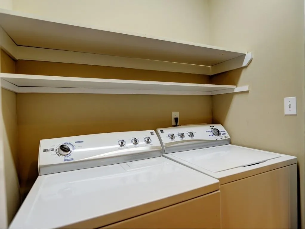 232 The South Chace, Sandy Springs, Georgia 30328, 2 Bedrooms Bedrooms, ,2 BathroomsBathrooms,Residential,Sold,232 The South Chace,6045436 232 The South Chace, Sandy Springs, Georgia 30328, 2 Bedrooms Bedrooms, ,2 BathroomsBathrooms,Residential,Sold,232 The South Chace,6045436