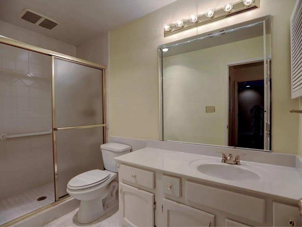 232 The South Chace, Sandy Springs, Georgia 30328, 2 Bedrooms Bedrooms, ,2 BathroomsBathrooms,Residential,Sold,232 The South Chace,6045436 232 The South Chace, Sandy Springs, Georgia 30328, 2 Bedrooms Bedrooms, ,2 BathroomsBathrooms,Residential,Sold,232 The South Chace,6045436