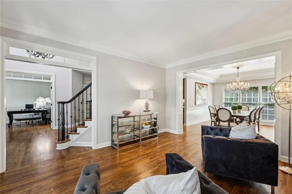 1151 Goodwin Road Ne, Brookhaven, Georgia 30324, 5 Bedrooms Bedrooms, ,4 BathroomsBathrooms,Residential,For Sale,1151 Goodwin Road Ne,7556913