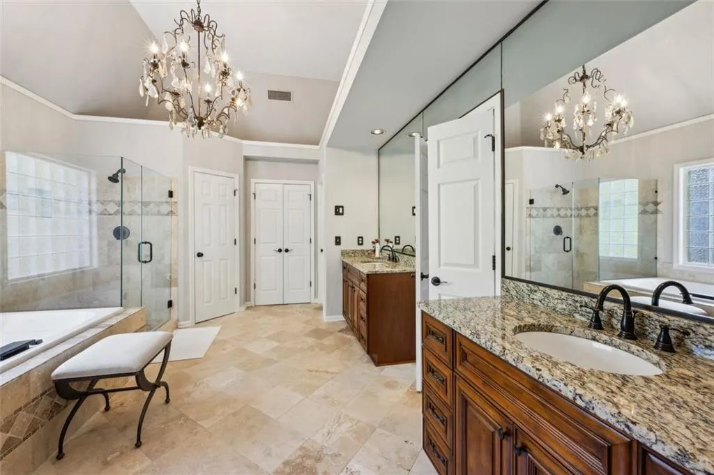 1151 Goodwin Road Ne, Brookhaven, Georgia 30324, 5 Bedrooms Bedrooms, ,4 BathroomsBathrooms,Residential,For Sale,1151 Goodwin Road Ne,7556913
