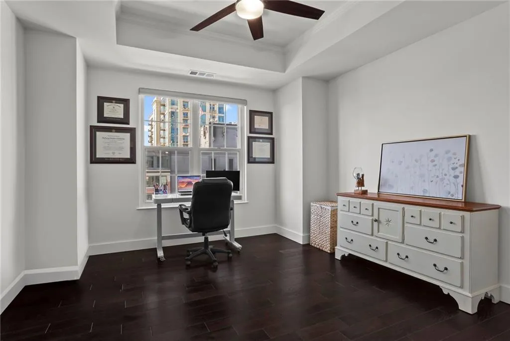 325 E Paces Ferry Road Ne Unit 1508, Atlanta, Georgia 30305, 2 Bedrooms Bedrooms, ,2 BathroomsBathrooms,Residential,For Sale,325 E Paces Ferry Road Ne Unit 1508,7677675