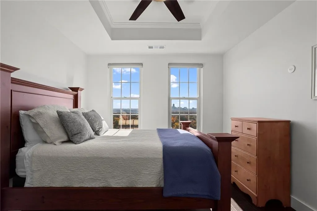 325 E Paces Ferry Road Ne Unit 1508, Atlanta, Georgia 30305, 2 Bedrooms Bedrooms, ,2 BathroomsBathrooms,Residential,For Sale,325 E Paces Ferry Road Ne Unit 1508,7677675