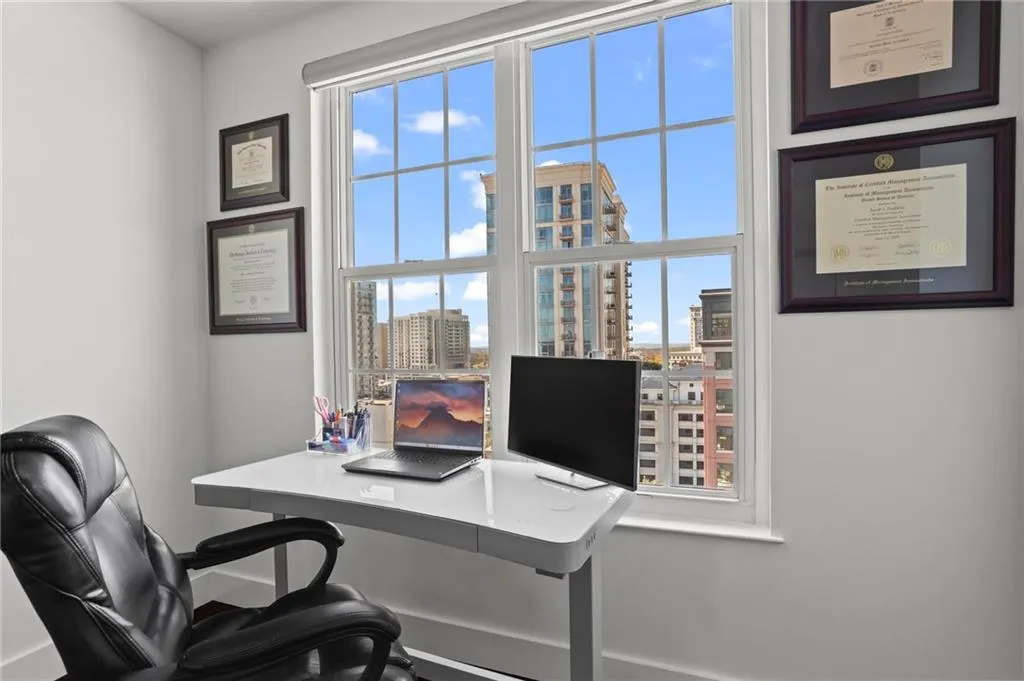 325 E Paces Ferry Road Ne Unit 1508, Atlanta, Georgia 30305, 2 Bedrooms Bedrooms, ,2 BathroomsBathrooms,Residential,For Sale,325 E Paces Ferry Road Ne Unit 1508,7677675