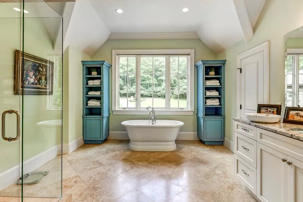 720 N Island Drive, Sandy Springs, Georgia 30327, 5 Bedrooms Bedrooms, ,6 BathroomsBathrooms,Residential,Sold,720 N Island Drive,6941407