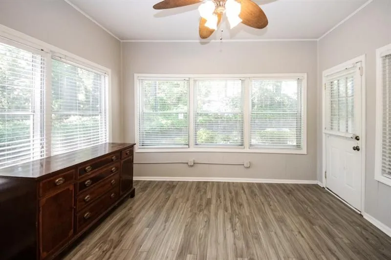 5245 Glenridge Drive, Atlanta, Georgia 30342, 3 Bedrooms Bedrooms, ,2 BathroomsBathrooms,Residential,Sold,5245 Glenridge Drive,6634527