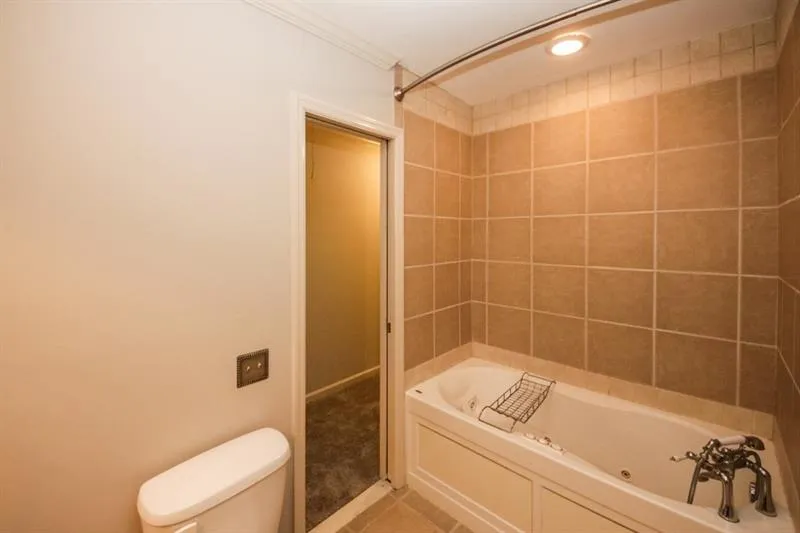 5245 Glenridge Drive, Atlanta, Georgia 30342, 3 Bedrooms Bedrooms, ,2 BathroomsBathrooms,Residential,Sold,5245 Glenridge Drive,6634527