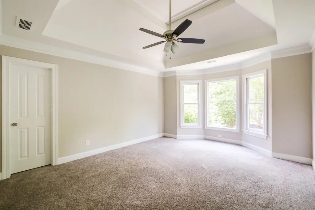 125 Grogans Lake Drive, Sandy Springs, Georgia 30350, 5 Bedrooms Bedrooms, ,4 BathroomsBathrooms,Residential,Sold,125 Grogans Lake Drive,6030558