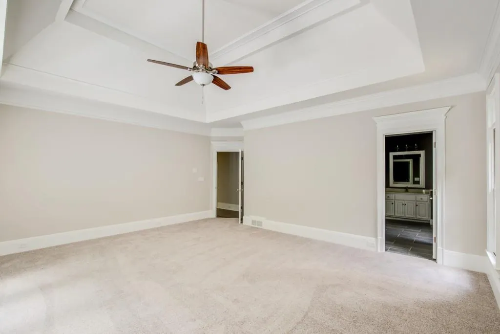 125 Grogans Lake Drive, Sandy Springs, Georgia 30350, 5 Bedrooms Bedrooms, ,4 BathroomsBathrooms,Residential,Sold,125 Grogans Lake Drive,6030558