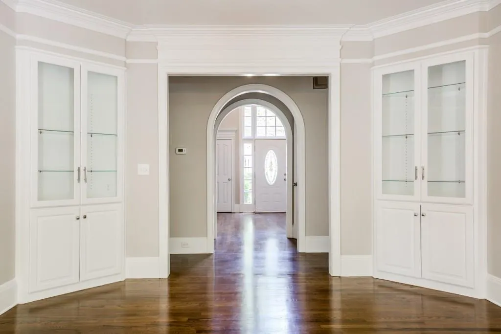 125 Grogans Lake Drive, Sandy Springs, Georgia 30350, 5 Bedrooms Bedrooms, ,4 BathroomsBathrooms,Residential,Sold,125 Grogans Lake Drive,6030558