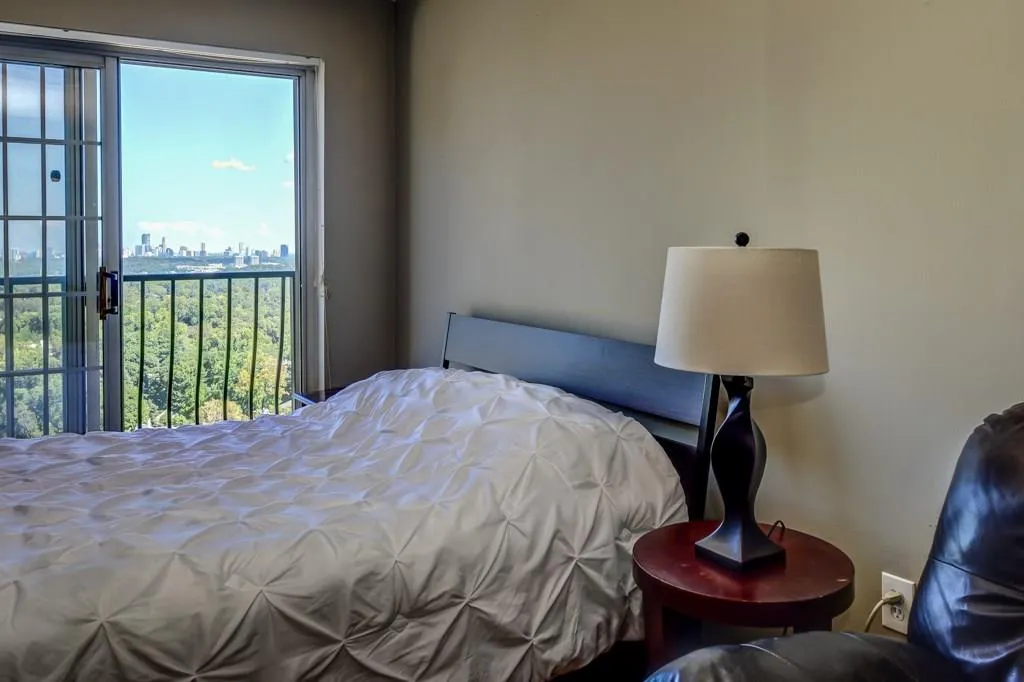 199 14th Street Ne Unit 2112, Atlanta, Georgia 30309, 1 Bedroom Bedrooms, ,1 BathroomBathrooms,Residential,Sold,199 14th Street Ne Unit 2112,5907509