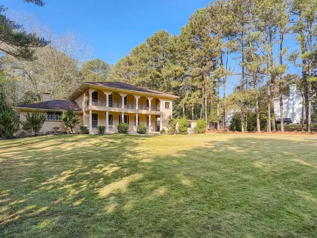 7700 Ryefield Drive, Sandy Springs, Georgia 30350, 4 Bedrooms Bedrooms, ,3 BathroomsBathrooms,Residential,Sold,7700 Ryefield Drive,7140387 7700 Ryefield Drive, Sandy Springs, Georgia 30350, 4 Bedrooms Bedrooms, ,3 BathroomsBathrooms,Residential,Sold,7700 Ryefield Drive,7140387