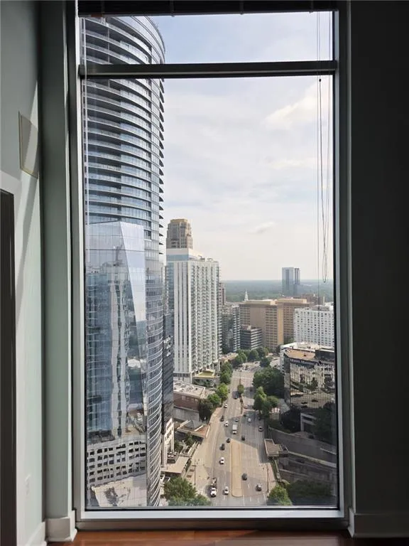 3324 Peachtree Road Ne Unit 3001, Atlanta, Georgia 30326, 2 Bedrooms Bedrooms, ,2 BathroomsBathrooms,Residential,For Sale,3324 Peachtree Road Ne Unit 3001,7573544