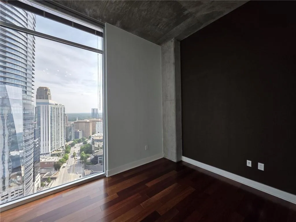 3324 Peachtree Road Ne Unit 3001, Atlanta, Georgia 30326, 2 Bedrooms Bedrooms, ,2 BathroomsBathrooms,Residential,For Sale,3324 Peachtree Road Ne Unit 3001,7573544