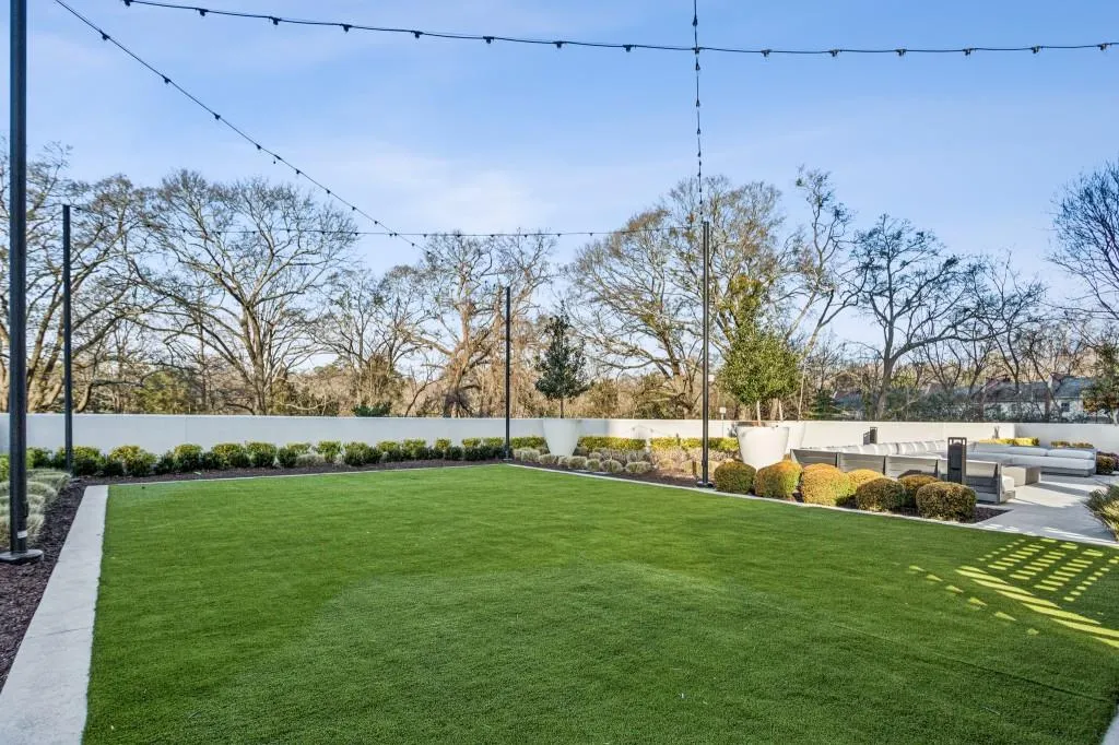 Large dog park for easy strolling with your best friend.