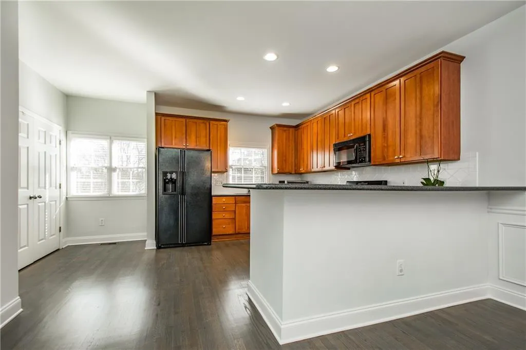 1200 Wing Street Unit 4, Sandy Springs, Georgia 30350, 3 Bedrooms Bedrooms, ,3 BathroomsBathrooms,Residential,Sold,1200 Wing Street Unit 4,6665751
