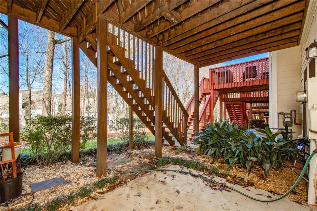 1200 Wing Street Unit 4, Sandy Springs, Georgia 30350, 3 Bedrooms Bedrooms, ,3 BathroomsBathrooms,Residential,Sold,1200 Wing Street Unit 4,6665751