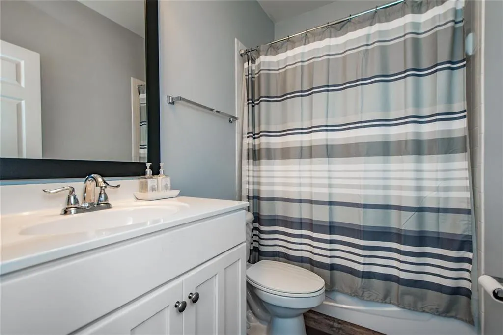1200 Wing Street Unit 4, Sandy Springs, Georgia 30350, 3 Bedrooms Bedrooms, ,3 BathroomsBathrooms,Residential,Sold,1200 Wing Street Unit 4,6665751