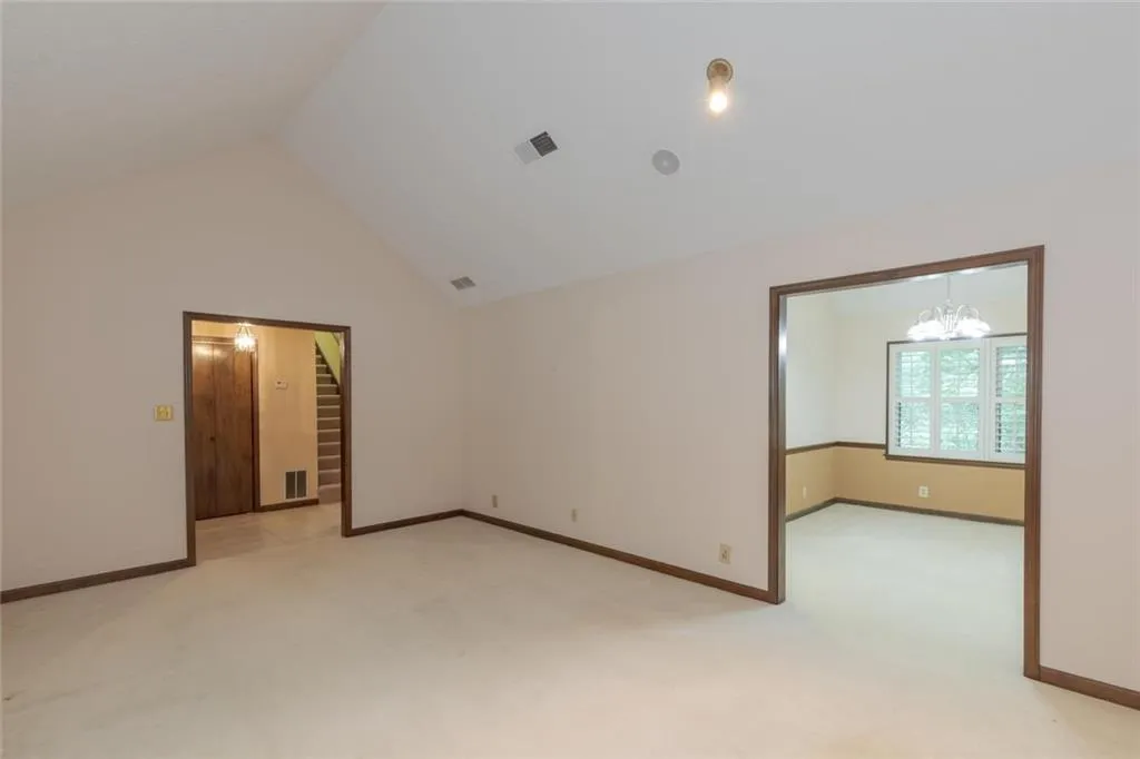7107 Riverside Drive, Sandy Springs, Georgia 30328, 4 Bedrooms Bedrooms, ,2 BathroomsBathrooms,Residential,Sold,7107 Riverside Drive,6596065