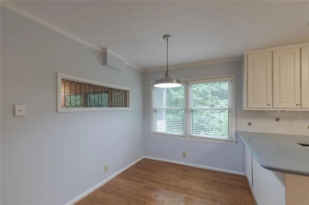 7107 Riverside Drive, Sandy Springs, Georgia 30328, 4 Bedrooms Bedrooms, ,2 BathroomsBathrooms,Residential,Sold,7107 Riverside Drive,6596065
