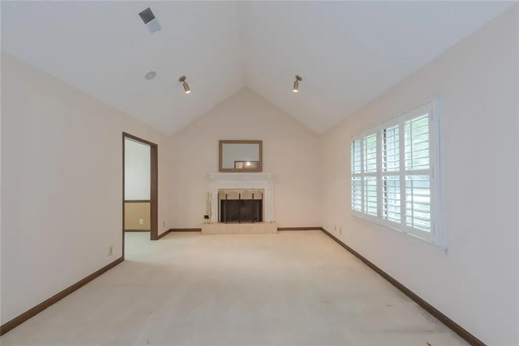 7107 Riverside Drive, Sandy Springs, Georgia 30328, 4 Bedrooms Bedrooms, ,2 BathroomsBathrooms,Residential,Sold,7107 Riverside Drive,6596065