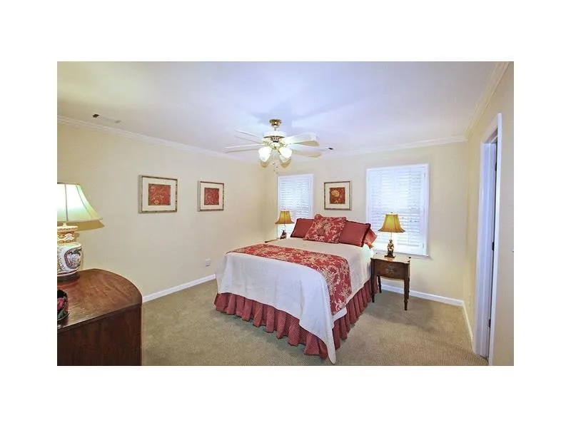 800 Old Campus Trail, Sandy Springs, Georgia 30328, 5 Bedrooms Bedrooms, ,5 BathroomsBathrooms,Residential,Sold,800 Old Campus Trail,5576732
