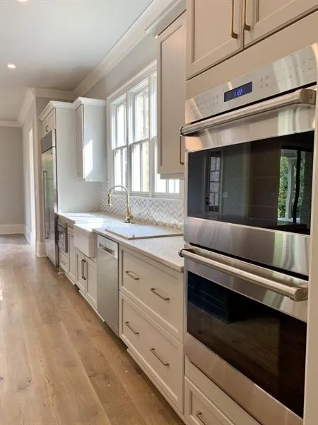 704 Bass Way, Atlanta, Georgia 30328, 5 Bedrooms Bedrooms, ,5 BathroomsBathrooms,Residential,Sold,704 Bass Way,6655633