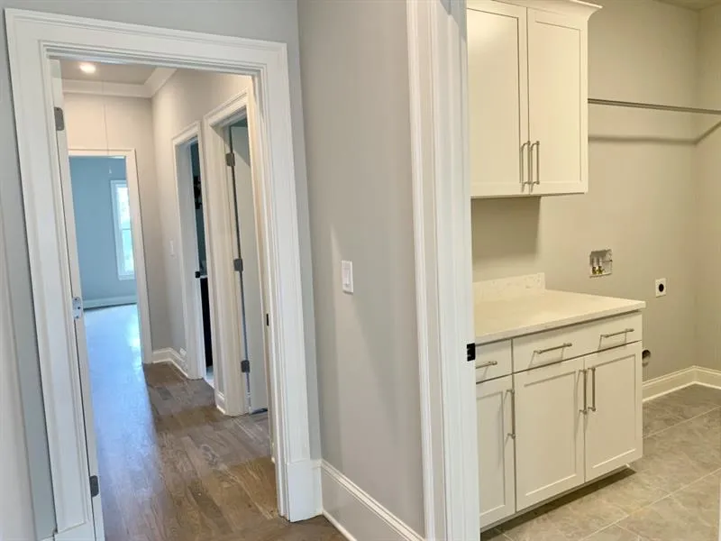 704 Bass Way, Atlanta, Georgia 30328, 5 Bedrooms Bedrooms, ,5 BathroomsBathrooms,Residential,Sold,704 Bass Way,6655633